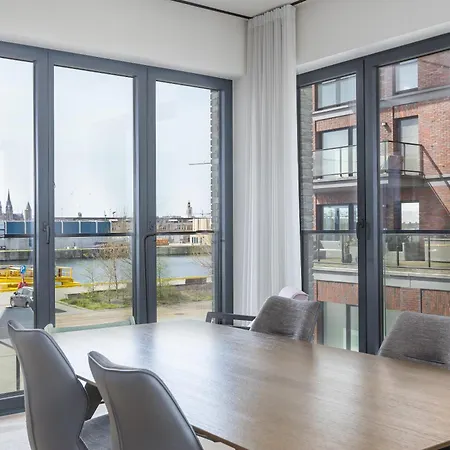 Apartment Baelskaai Azure 224 *